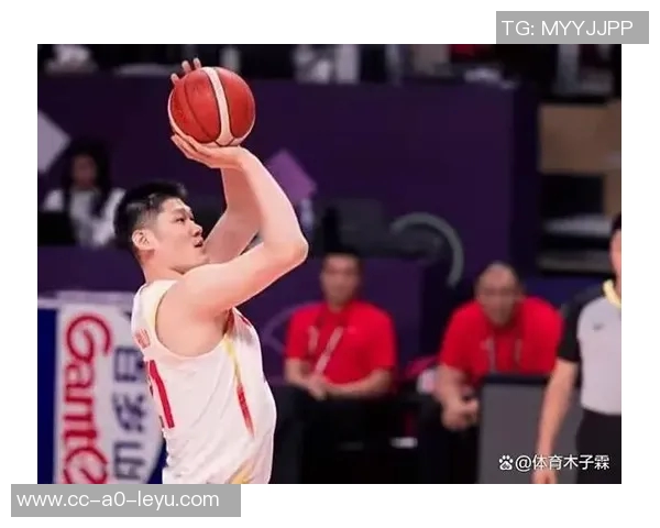 中国男篮外线表现不佳依赖内线进攻未能有效限制李贤重表现