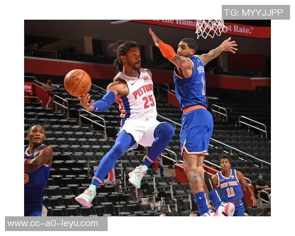 白帝季前赛表现惊艳怀特22分钟内高效砍下16分7板5助3帽