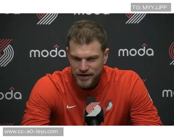 媒体人点评尼克斯战术失误克林根被点死斯普利特换人太晚