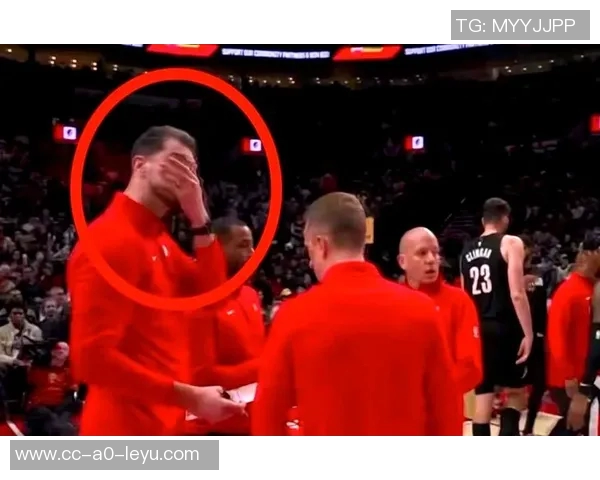 媒体人点评尼克斯战术失误克林根被点死斯普利特换人太晚 媒体人点评尼克斯战术失误克林根被点死斯普利特换人太晚